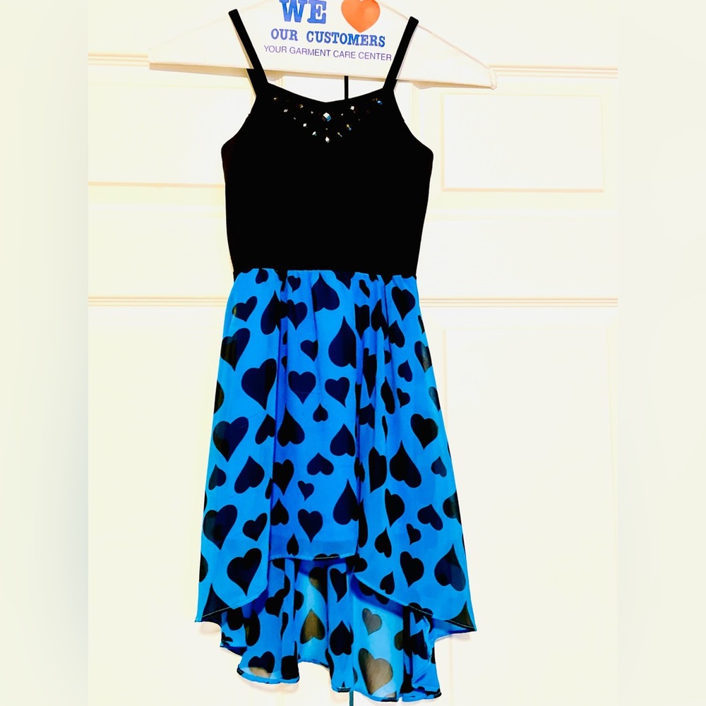 Cute Sally M dress in size 7